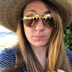 Meet your Posher, Pam